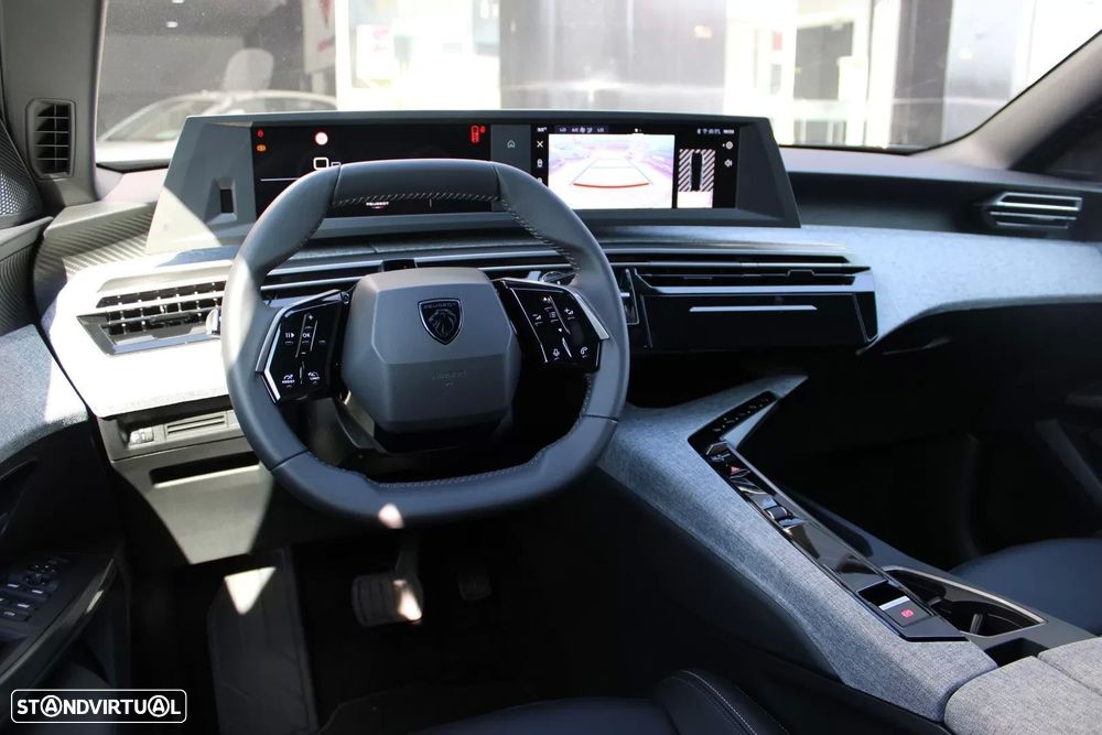 Peugeot 5008 1.2 PureTech Allure EAT8 - 27