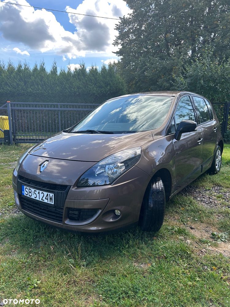 Renault Scenic - 1