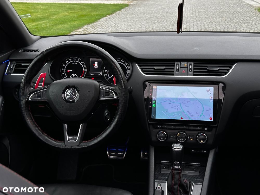 Skoda Octavia 2.0 TDI RS DSG - 14