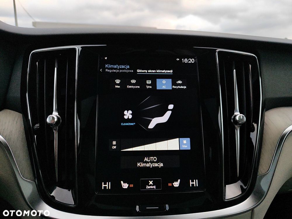 Volvo V60 Cross Country Pro D4 AWD - 39
