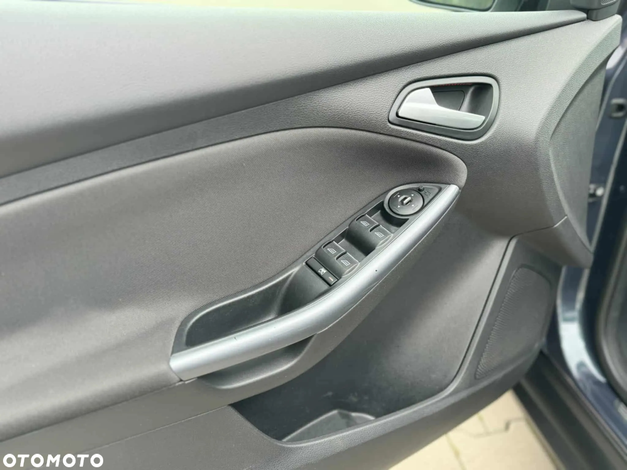 Ford Focus - 16