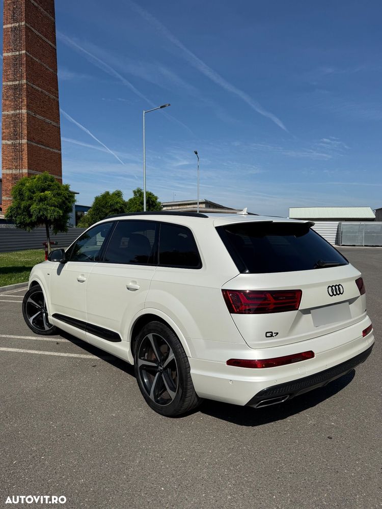 Audi Q7 3.0 50 TDI quattro Tiptronic MHEV S Line - 5