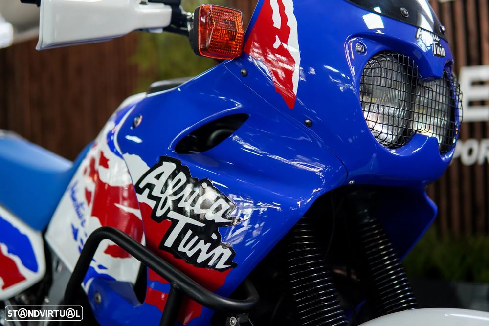 Honda Africa Twin 750 Adventure - 5