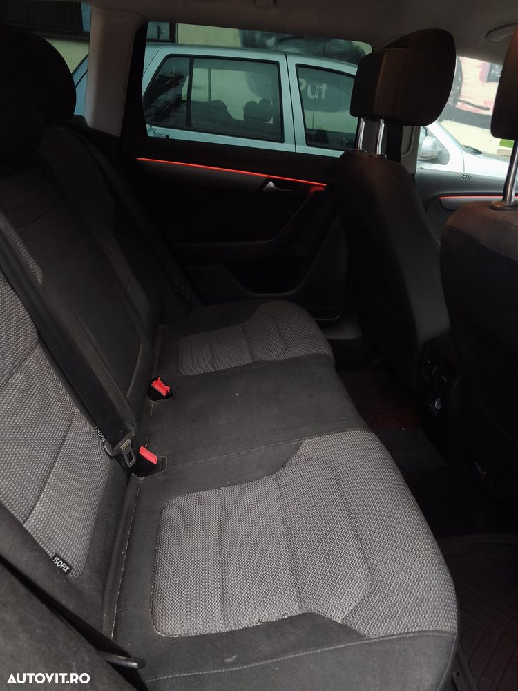 VOLKSWAGEN Passat 2011 — imagine 22
