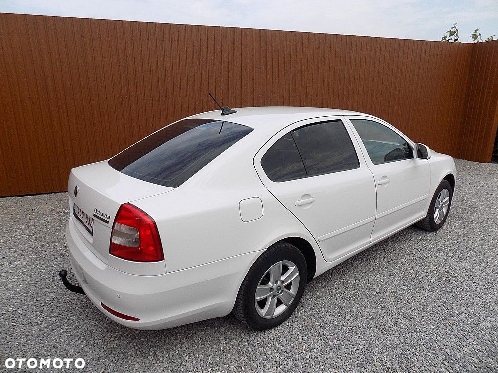 Skoda Octavia 1.6 TDI DPF Fun - 4
