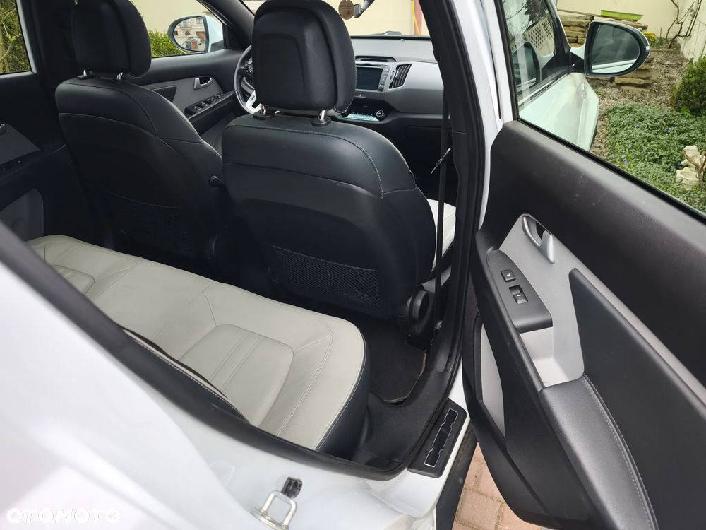 Kia Sportage 2.0 CRDI XL AWD - 15