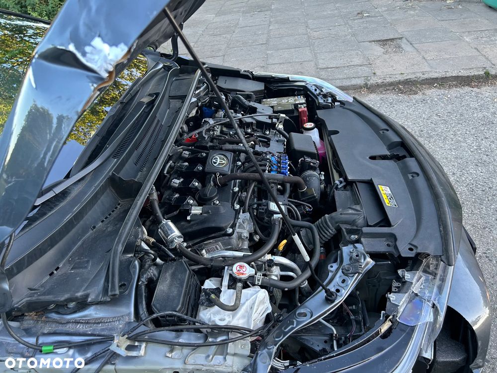 Toyota Corolla 1.8 Hybrid GR Sport - 6