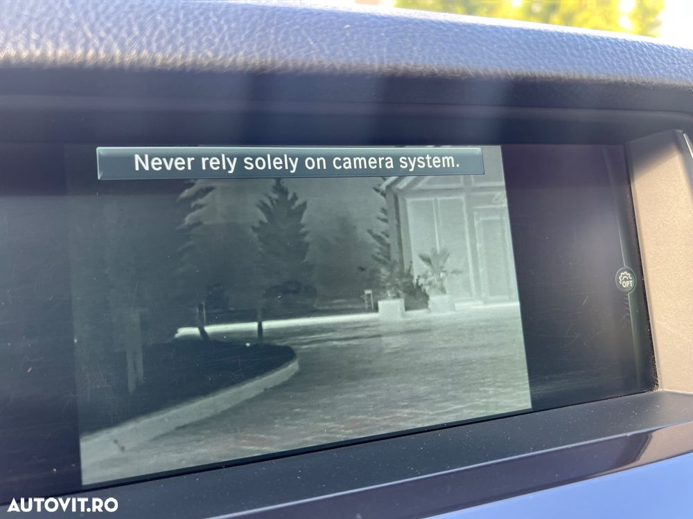 BMW Seria 5 530d xDrive AT - 9