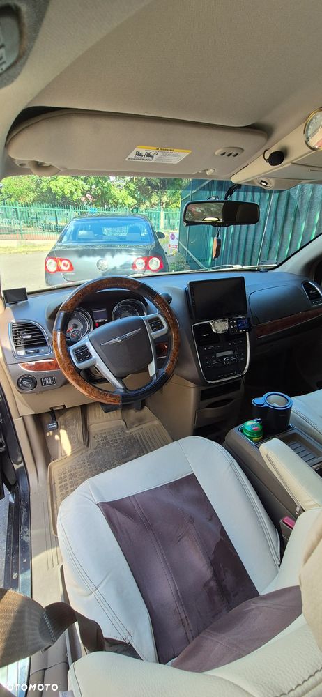 Chrysler Town & Country 3.6 Touring - 5