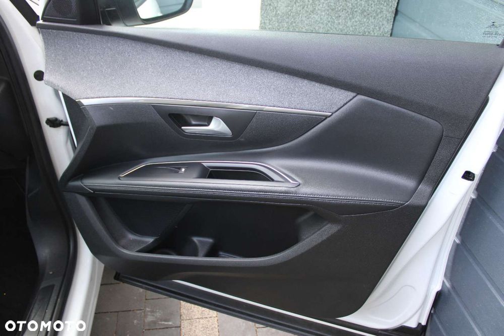 Peugeot 5008 - 28