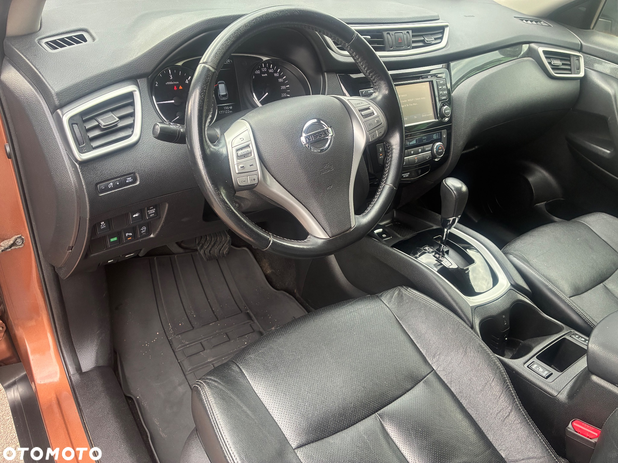 Nissan X-Trail 2.0 dCi Tekna 2WD Xtronic - 15