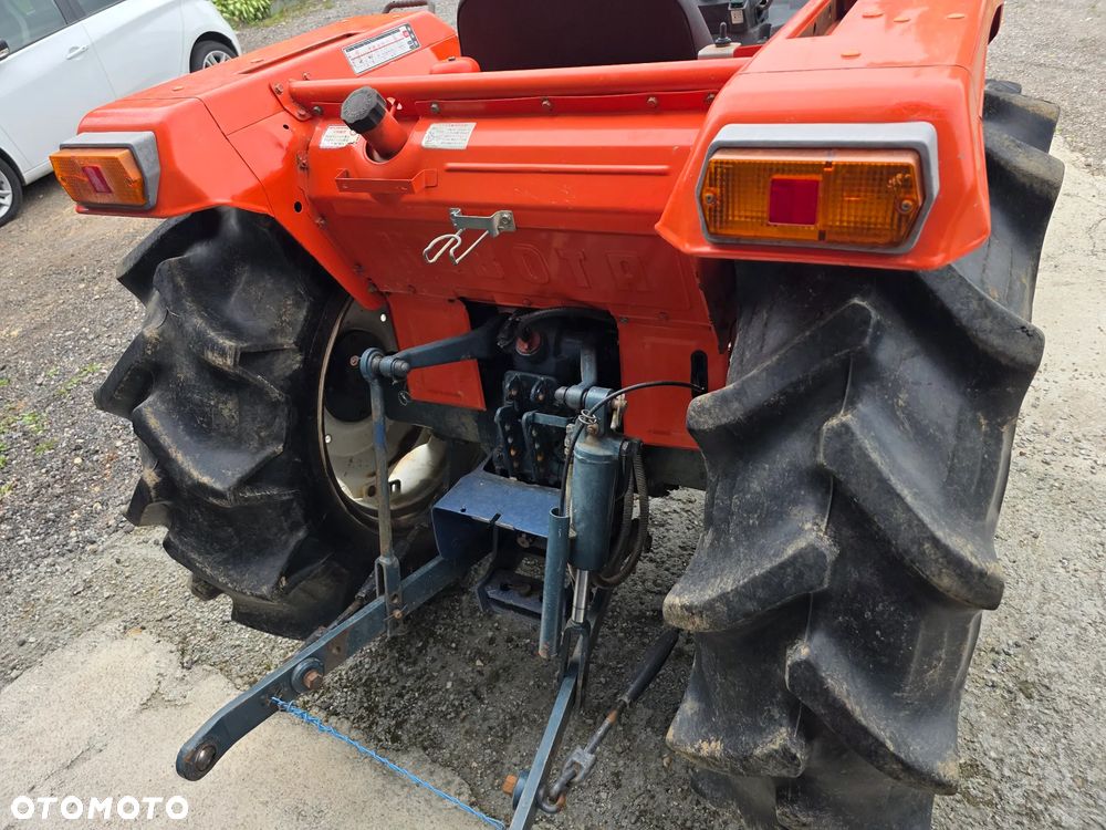Kubota SUNSHINE L1 435 - 5