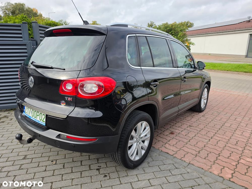 Volkswagen Tiguan 1.4 TSI BlueMotion Technology Lounge Sport & Style - 9