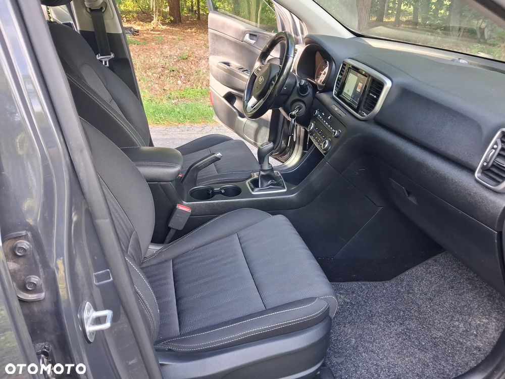 Kia Sportage 1.6 GDI 2WD Attract - 14