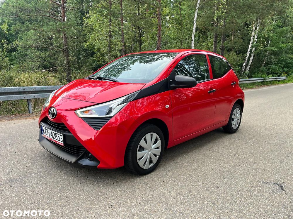 Toyota Aygo x-play - 3