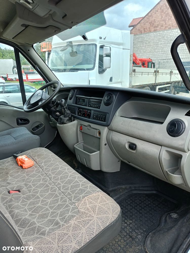 Renault Master - 18