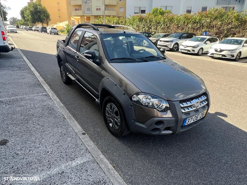 Fiat Strada Adventure - 3