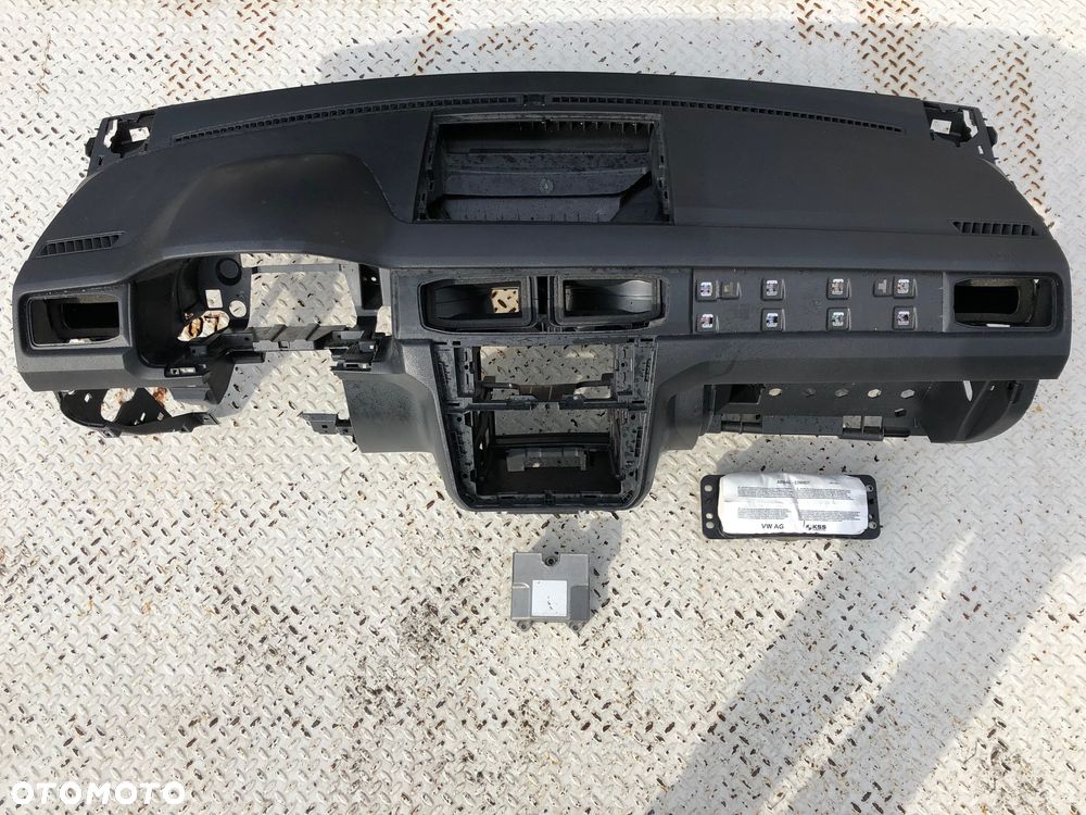 VW CADDY 4 IV 2K5 DESKA KONSOLA KOKPIT PULPIT PÓŁKA PARAPET AIR BAG AIRBAG PODUSZKI PASY PAS orygina - 6