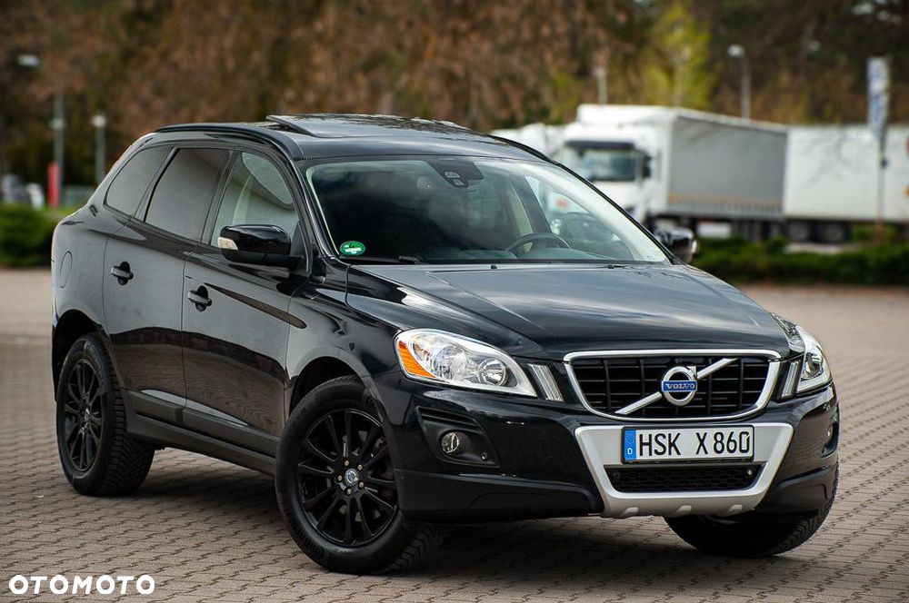 Volvo XC 60 D5 AWD Momentum - 17
