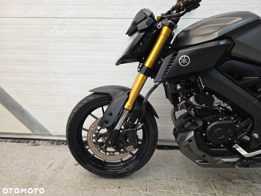 Yamaha MT - 7