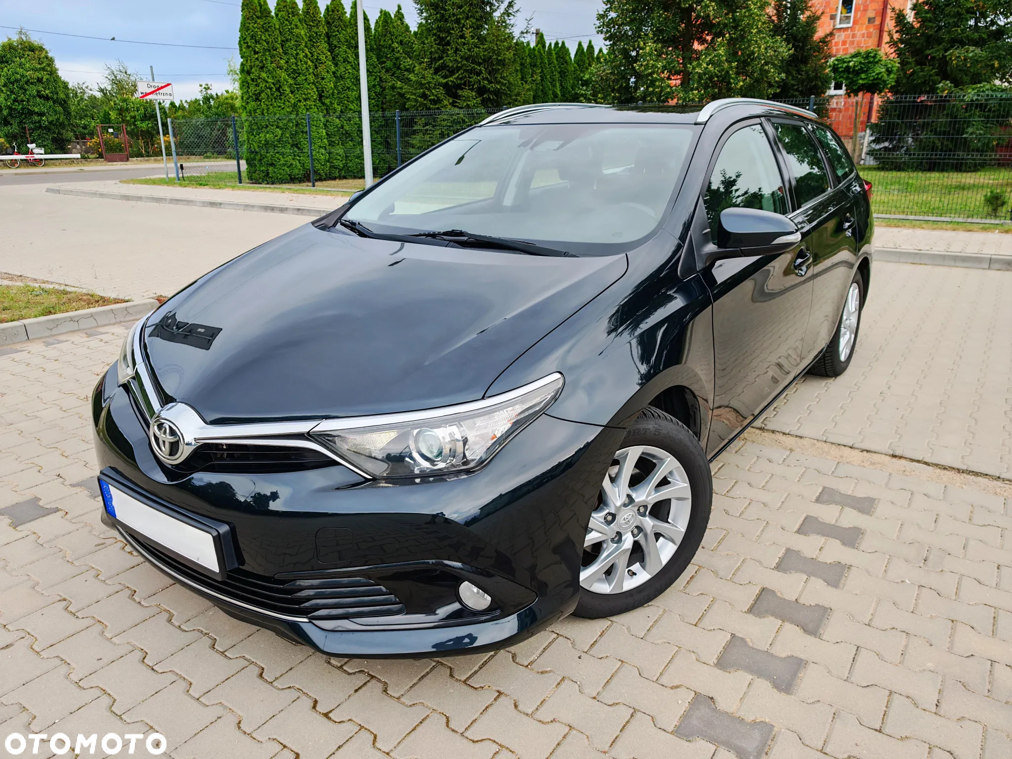 Toyota Auris 1.2 T Premium - 3