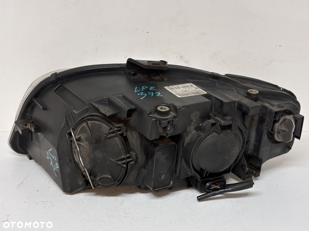 AUDI A4 B7 LAMPA PRZÓD PRZEDNIA PRAWA  MIGACZ EUROPA 8E0941004AJ - 10