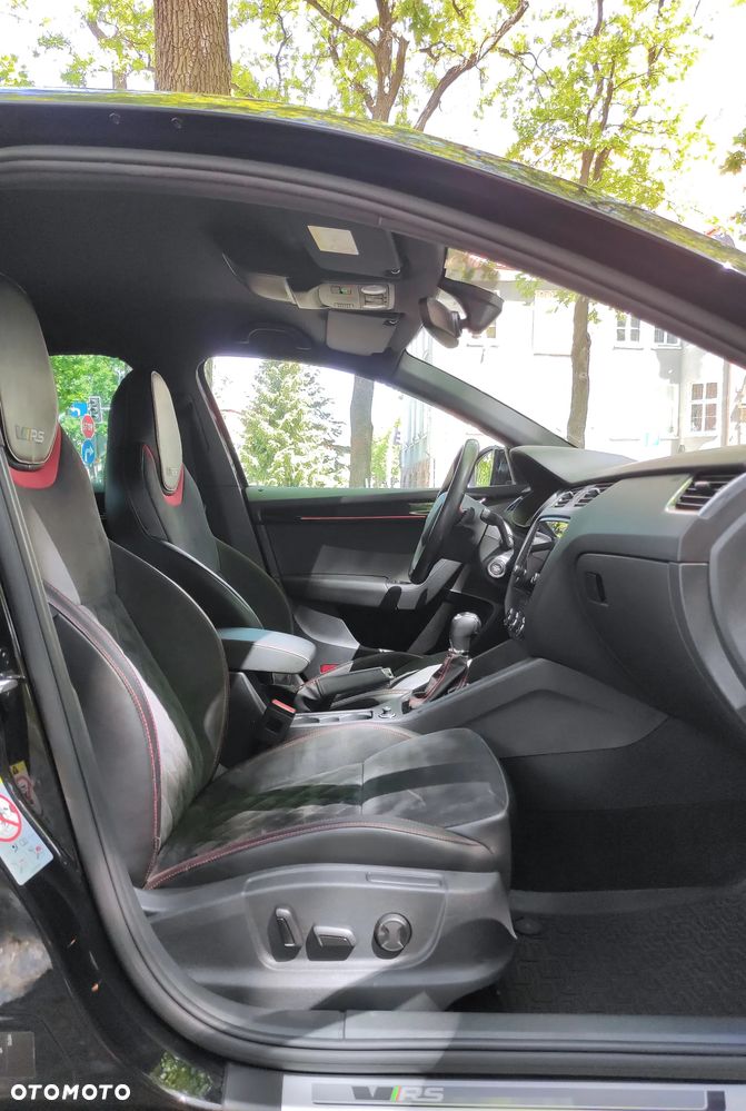 Skoda Octavia 2.0 TSI RS Challenge 245 DSG - 18