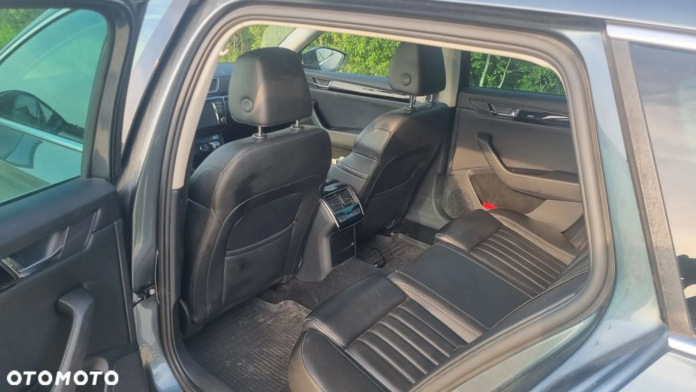 Skoda Superb 2.0 TDI 4x4 L&K DSG - 7