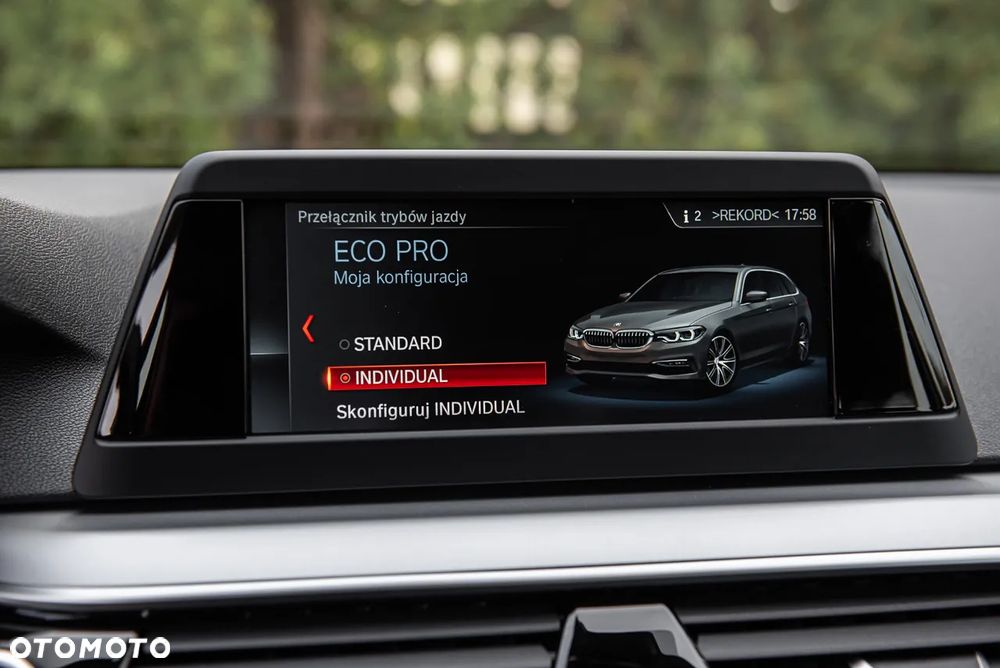 BMW Seria 5 520d Luxury Line - 27