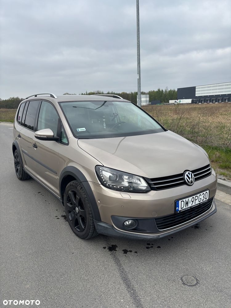 Volkswagen Touran 1.4 TSI Cross - 2