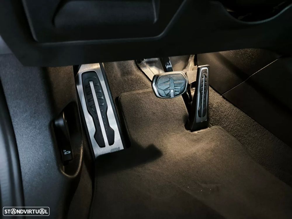 BMW 216 Gran Coupé d Pack Desportivo M - 42