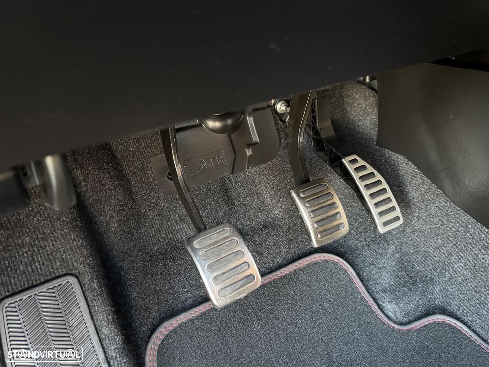 Suzuki Swift 1.4T Sport - 32