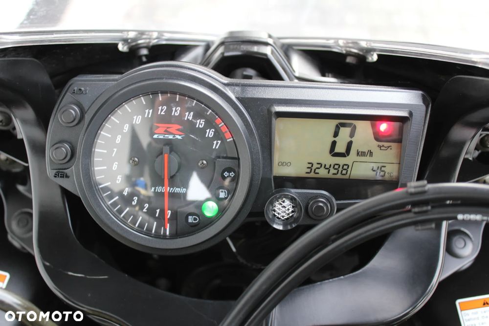 Suzuki GSX-R - 21