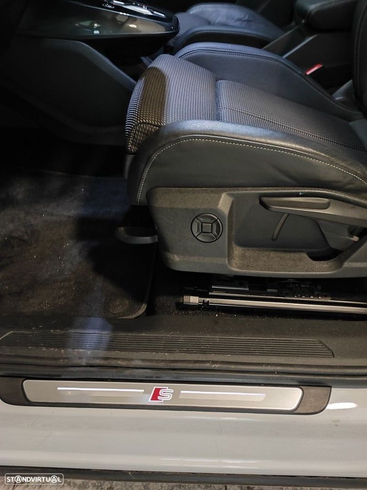 Audi Q4 e-tron 40 82 kWH - 9