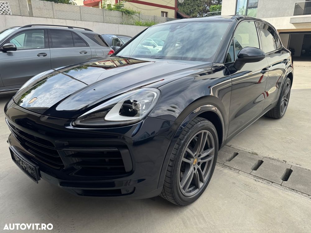 Porsche Cayenne S - 1