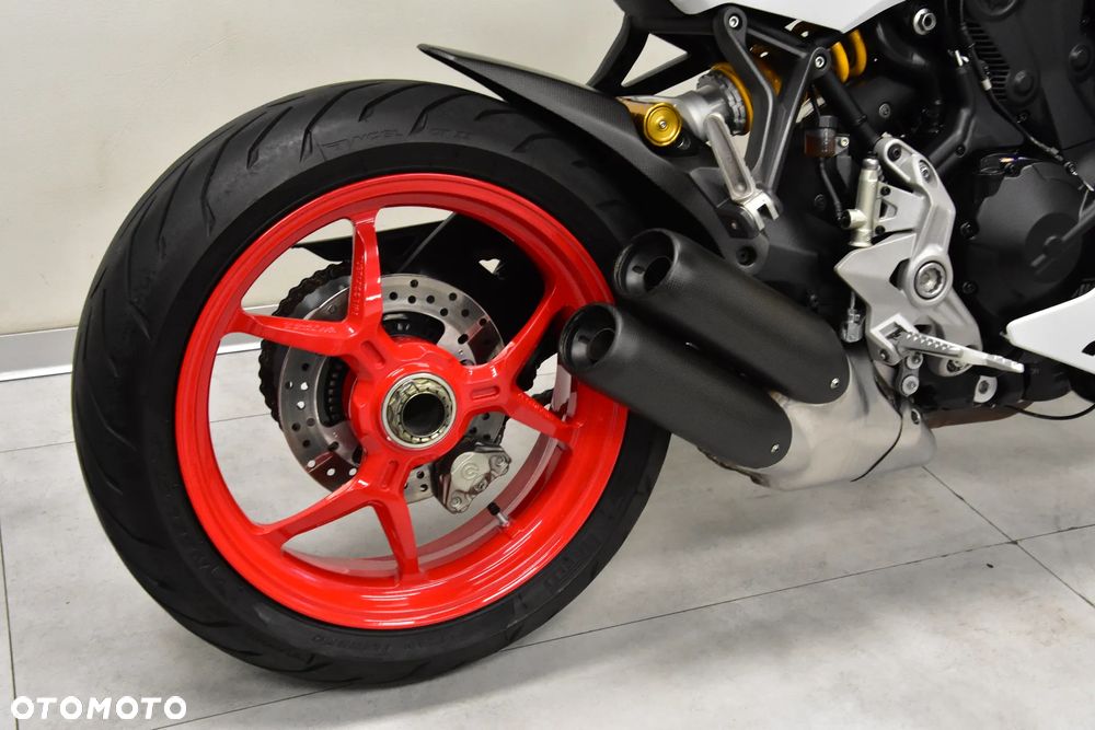 Ducati SuperSport - 31