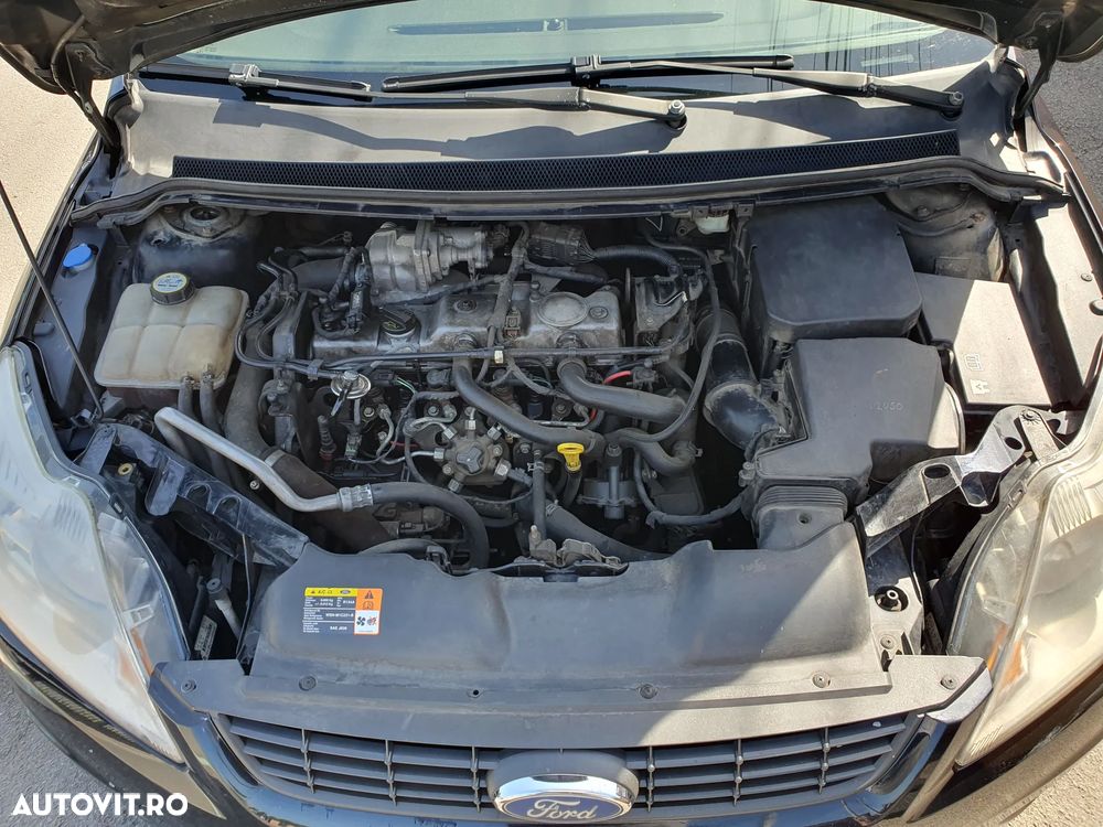 Ford Focus 1.8 TDCI Trend - 8