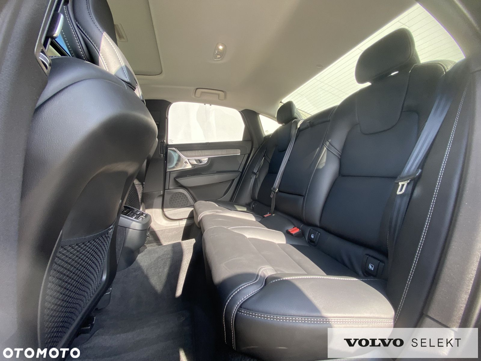 Volvo S90 - 29