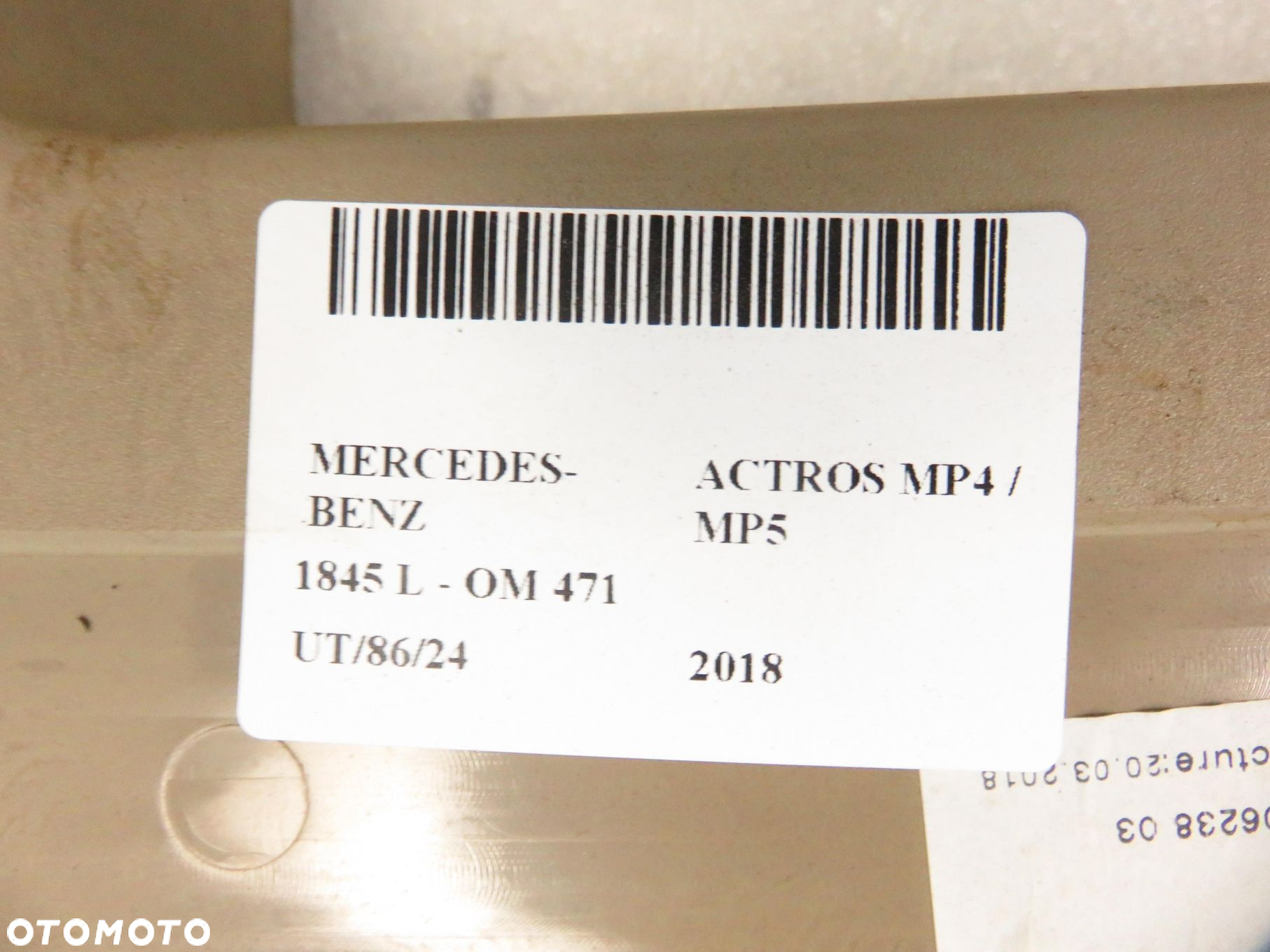 WLAZ RAMA OSLONA SZYBERDACHU MERCEDES-BENZ ACTROS MP4 / MP5 9607802309 - 4