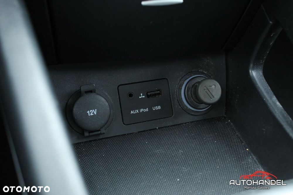 Kia Ceed - 12