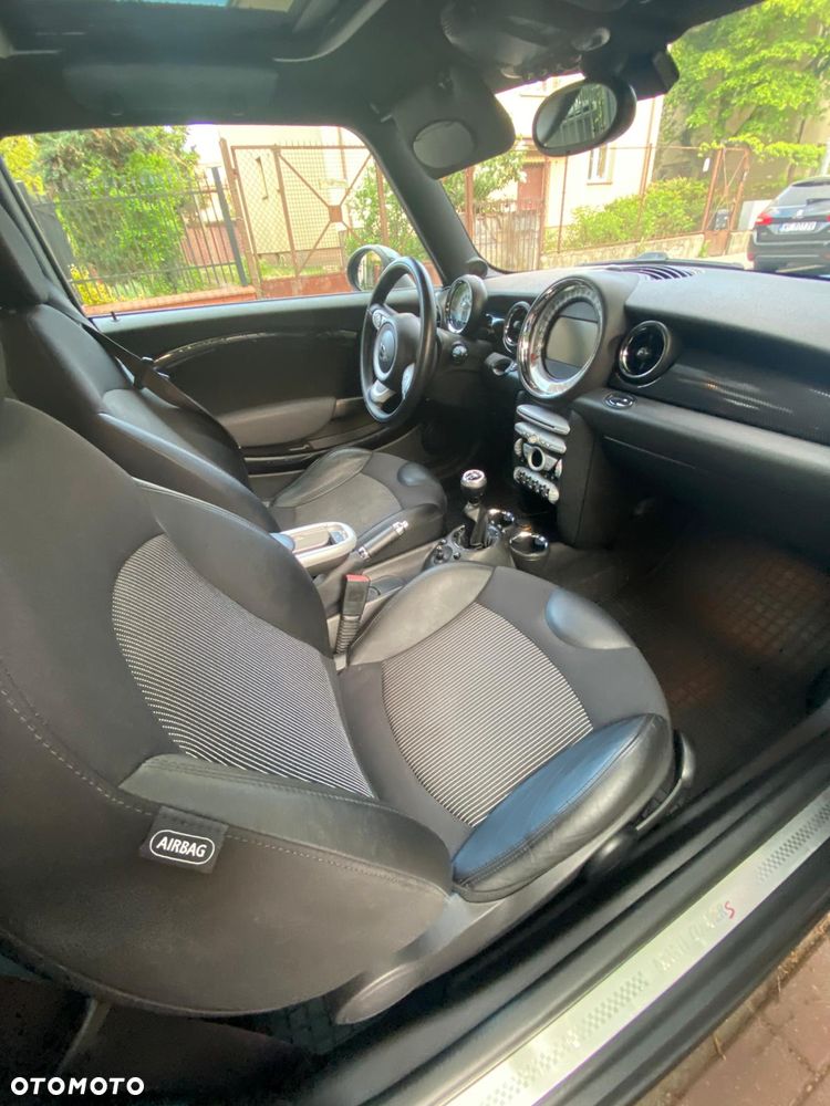 MINI Cooper S Standard - 18