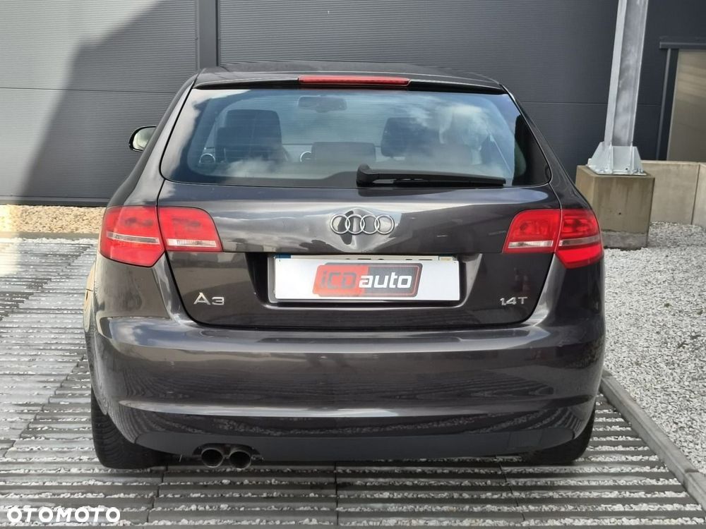 Audi A3 Sportback - 6