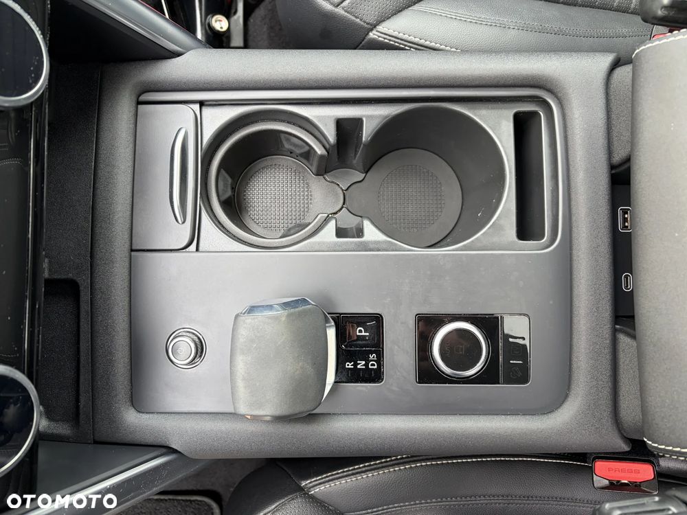 Land Rover Discovery 2.0 P300 R-Dynamic SE - 23