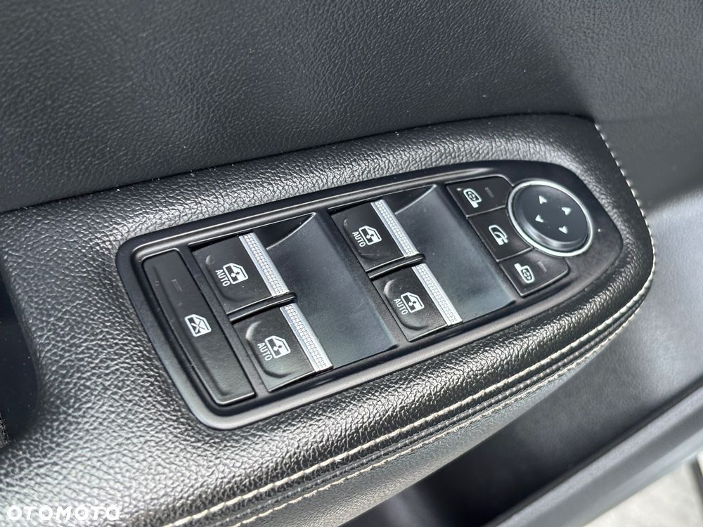 Renault Arkana E-TECH 145 INTENS - 18