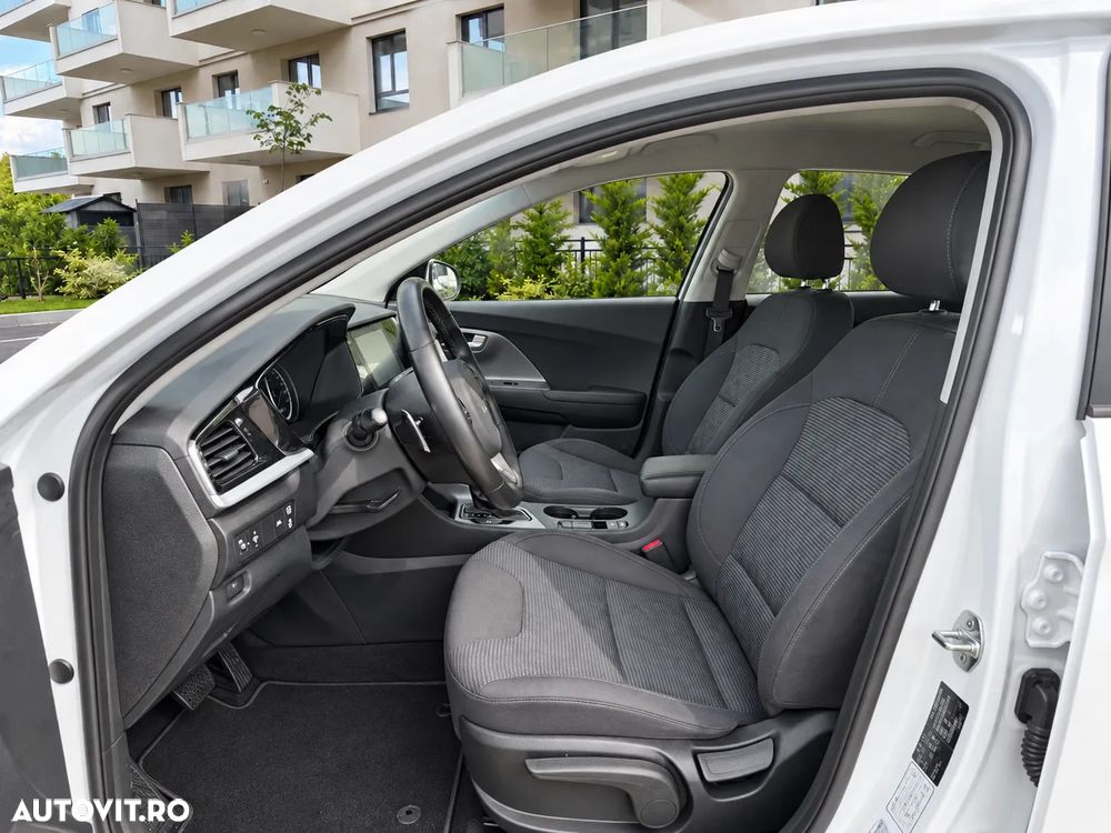 Kia Niro 1.6 GDI HEV 2WD OPF Aut. Edition 7 - 10