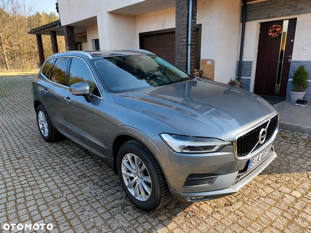 Volvo XC 60 D4 Momentum Pro - 2