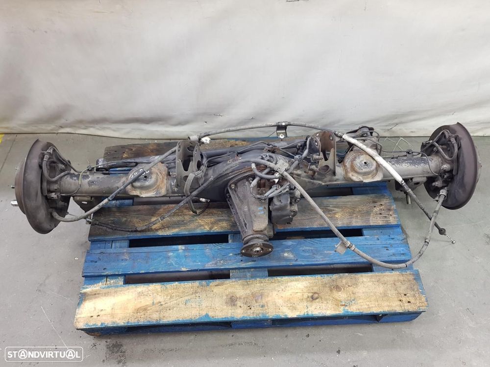 CHARRIOT TRASEIRO TOYOTA LAND CRUISER J15 - 1