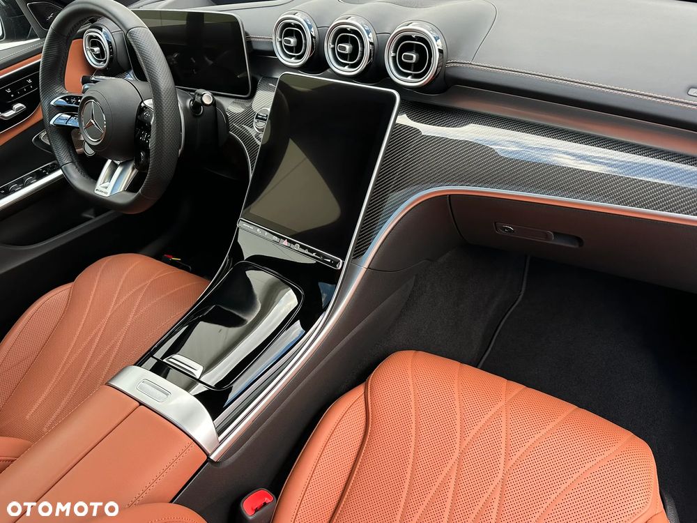 Mercedes-Benz Klasa C AMG 63 S E Performance PHEV 4-Matic - 27