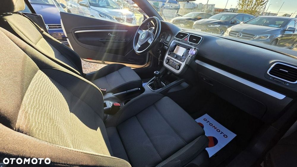 Volkswagen Eos - 18