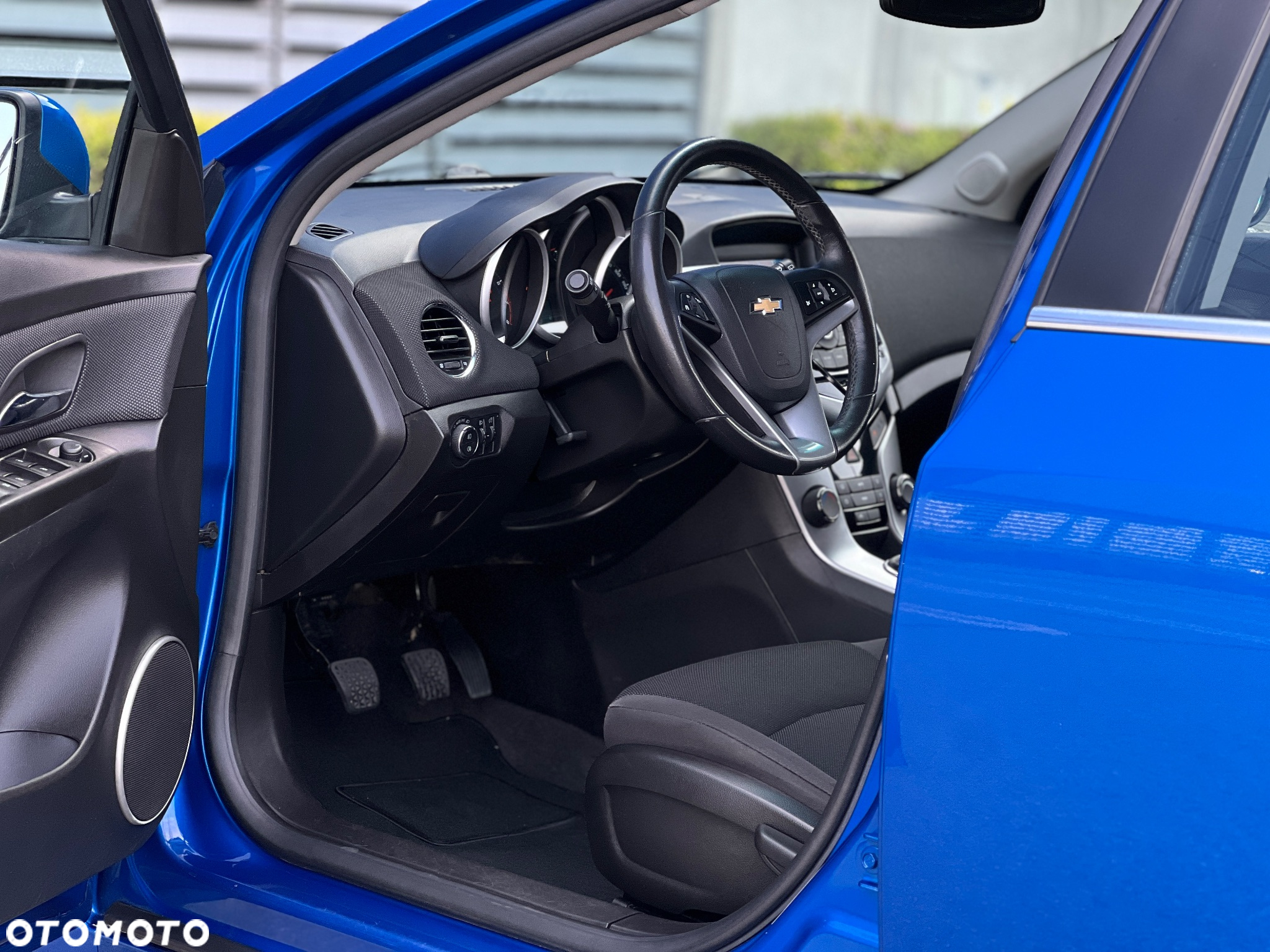 Chevrolet Cruze 1.6 LS+ - 9